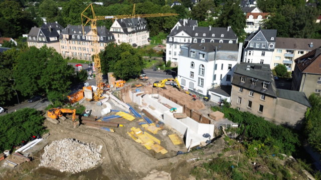 Luftbild Baustelle Becken Bornberg